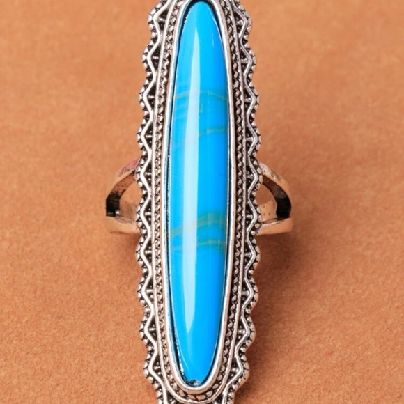 Oval Turquoise Decor Ring - Picture 2 of 6